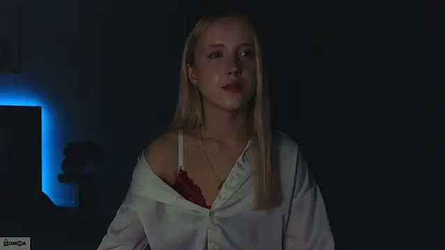 Adele Armas online show from September 8, 2025, 9:36 pm