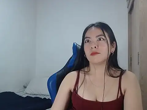 Snapshot of EloiseJun chatting on September 30, 2025, 1:11 am EloiseJun online show from September 30, 2025, 1:11 am