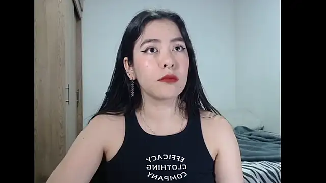 Snapshot of EloiseJun chatting on May 22, 2026, 3:26 am EloiseJun online show from May 22, 2026, 3:26 am
