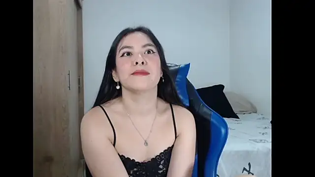 EloiseJun online show from April 11, 2026, 5:15 am