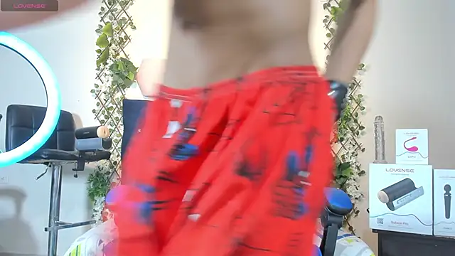  taylor black online show from November 22, 2025, 3:11 pm