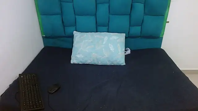 sara candy59 online show from April 23, 2026, 3:46 am