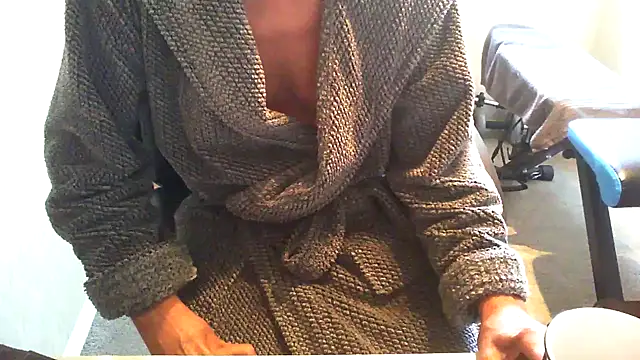 Snapshot of rogpb chatting on September 24, 2025, 8:43 am rogpb online show from September 24, 2025, 8:43 am