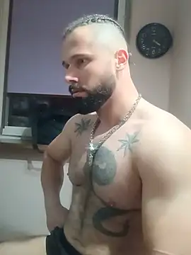 Snapshot of Barber33zk chatting on May 26, 2026, 1:58 am Barber33zk online show from May 26, 2026, 1:58 am
