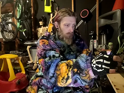 Snapshot of thejuicybacon chatting on January 16, 2026, 4:27 am thejuicybacon online show from January 16, 2026, 4:27 am