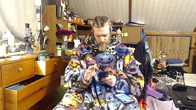 Snapshot of thejuicybacon chatting on February 8, 2026, 12:47 pm thejuicybacon online show from February 8, 2026, 12:47 pm