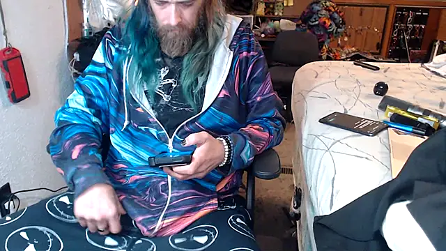 thejuicybacon online show from October 10, 2025, 3:46 pm