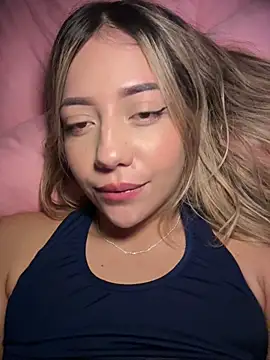 MissCat  online show from December 19, 2025, 3:10 am