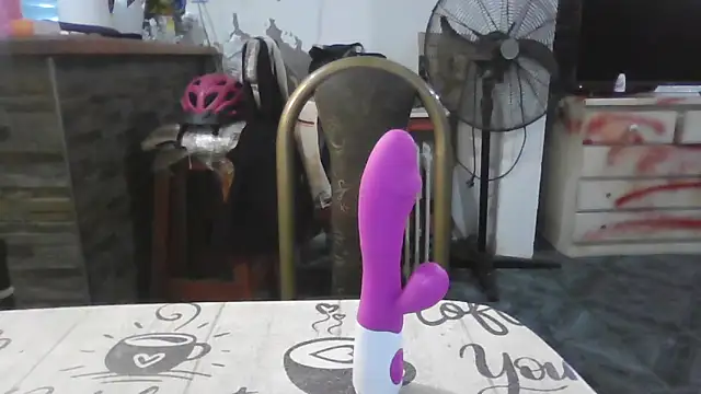 Snapshot of loliporomero chatting on October 28, 2025, 12:00 am loliporomero online show from October 28, 2025, 12:00 am