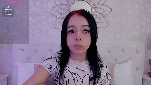 Cassie66  online show from October 22, 2025, 3:50 am