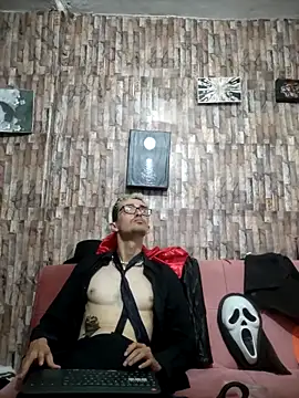 Snapshot of moorejhosua chatting on October 19, 2025, 7:16 pm moorejhosua online show from October 19, 2025, 7:16 pm