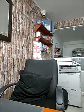 Snapshot of moorejhosua chatting on November 2, 2025, 1:38 pm moorejhosua online show from November 2, 2025, 1:38 pm