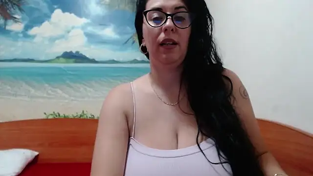 jollene online show from October 6, 2025, 12:17 pm