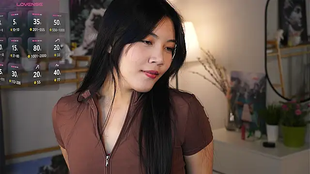 Snapshot of MoiraEger chatting on September 26, 2025, 5:09 pm MoiraEger online show from September 26, 2025, 5:09 pm