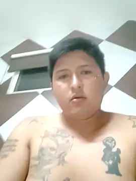 Snapshot of crees99 chatting on October 4, 2025, 5:09 am crees99 online show from October 4, 2025, 5:09 am