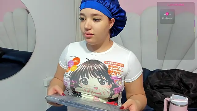 Snapshot of hinata_dolly chatting on October 11, 2025, 8:15 am hinata dolly online show from October 11, 2025, 8:15 am