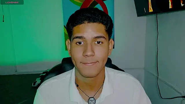 Snapshot of juanacock_1 chatting on December 4, 2025, 5:39 am juanacock 1 online show from December 4, 2025, 5:39 am