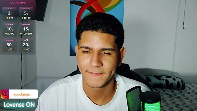 Snapshot of juanacock_1 chatting on October 25, 2025, 2:44 am juanacock 1 online show from October 25, 2025, 2:44 am