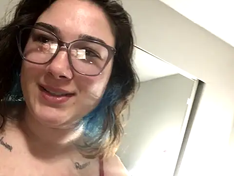 Snapshot of paigeycakes chatting on October 14, 2025, 12:50 pm paigeycakes online show from October 14, 2025, 12:50 pm