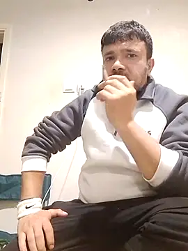 nihattttttttttttttt online show from November 30, 2025, 8:53 pm