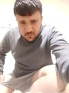 nihattttttttttttttt online show from November 26, 2025, 9:04 pm