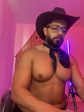 Snapshot of magnumchris chatting on February 9, 2026, 2:04 pm magnumchris online show from February 9, 2026, 2:04 pm