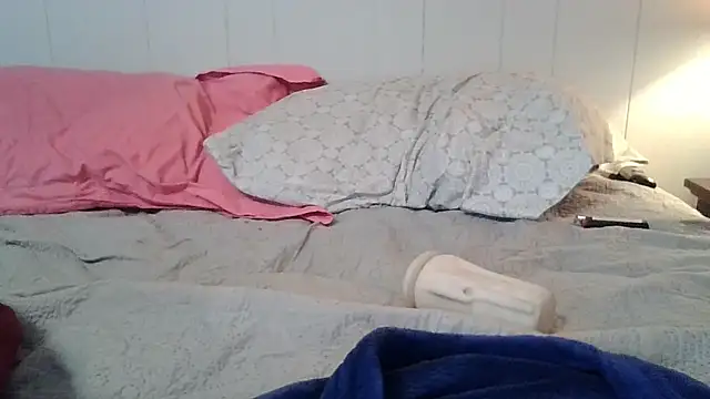 Snapshot of Lilbig_24 chatting on January 12, 2026, 5:42 pm Lilbig 24 online show from January 12, 2026, 5:42 pm