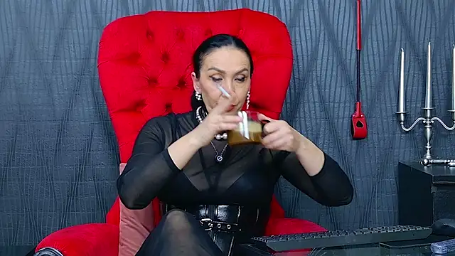 MistressDora online show from May 13, 2026, 6:09 am