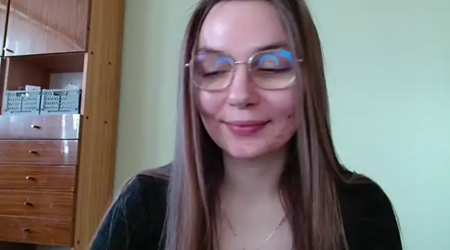 LooveELLYx online show from January 31, 2025, 11:46 am
