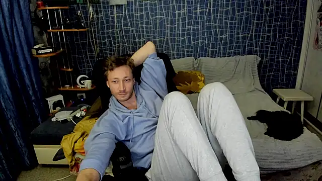 Snapshot of CuteBoy228 chatting on May 9, 2026, 10:46 pm CuteBoy228 online show from May 9, 2026, 10:46 pm
