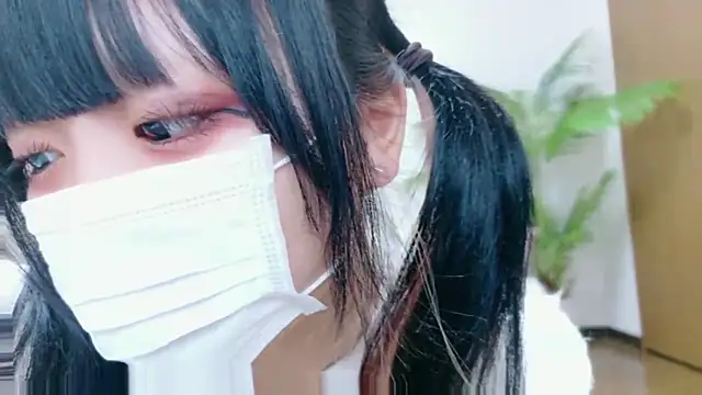 Snapshot of Nyan_love_ch chatting on December 19, 2025, 11:34 am Nyan love ch online show from December 19, 2025, 11:34 am