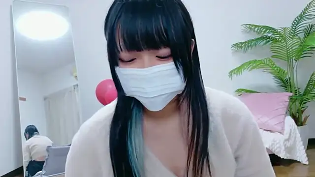 Snapshot of Nyan_love_ch chatting on December 17, 2025, 9:03 am Nyan love ch online show from December 17, 2025, 9:03 am