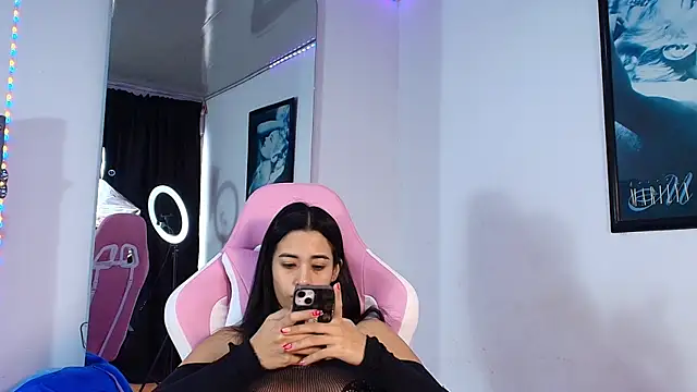 GraceWallace  online show from December 14, 2025, 6:46 pm