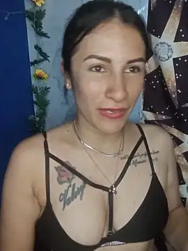 Snapshot of karinnahotdirty chatting on May 7, 2026, 8:56 pm karinnahotdirty online show from May 7, 2026, 8:56 pm