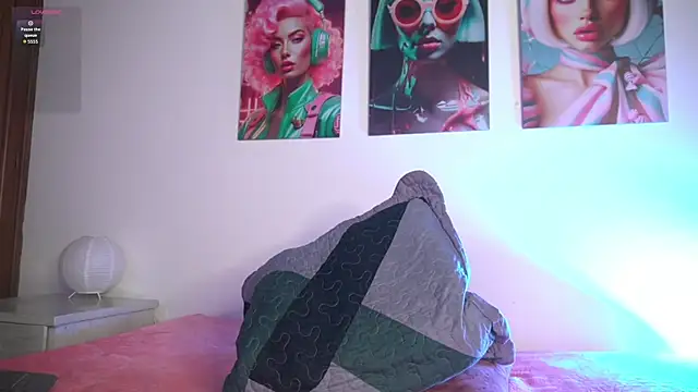 Snapshot of pocahotass_11 chatting on January 17, 2026, 11:14 am pocahotass 11 online show from January 17, 2026, 11:14 am