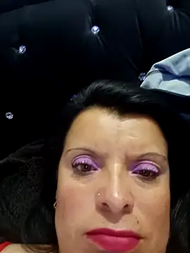 Snapshot of Hanna_Kieran chatting on October 17, 2025, 8:10 pm Hanna Kieran online show from October 17, 2025, 8:10 pm