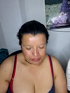 Snapshot of Hanna_Kieran chatting on October 22, 2025, 3:55 pm Hanna Kieran online show from October 22, 2025, 3:55 pm