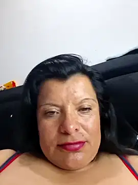 Snapshot of Hanna_Kieran chatting on October 23, 2025, 4:00 am Hanna Kieran online show from October 23, 2025, 4:00 am