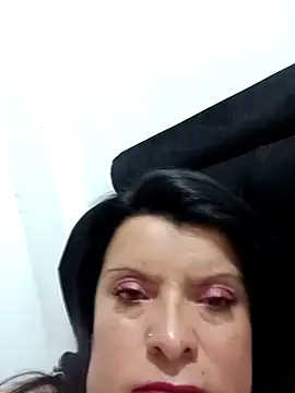 Snapshot of Hanna_Kieran chatting on October 4, 2025, 8:54 pm Hanna Kieran online show from October 4, 2025, 8:54 pm