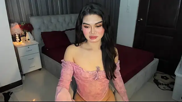 Iamyourbabyalicia online show from September 24, 2025, 11:50 am