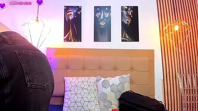 Snapshot of alesziarose chatting on September 27, 2025, 4:35 pm alesziarose online show from September 27, 2025, 4:35 pm