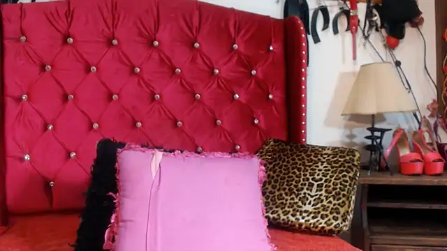 Snapshot of VictoriaSunny chatting on September 14, 2025, 4:02 am VictoriaSunny online show from September 14, 2025, 4:02 am