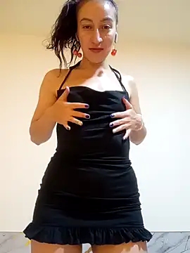 Snapshot of Oriana111 chatting on February 2, 2026, 12:04 pm Oriana111 online show from February 2, 2026, 12:04 pm