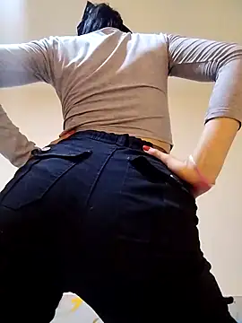 Oriana111 online show from March 6, 2026, 2:17 am