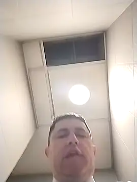 BigCristh79 online show from April 2, 2026, 7:53 pm