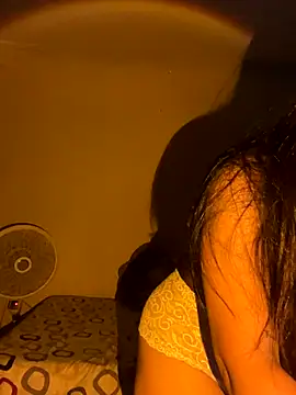 Snapshot of effie_castroo chatting on September 18, 2025, 1:52 am effie castroo online show from September 18, 2025, 1:52 am