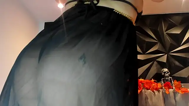 Snapshot of megan_whitee__ chatting on October 31, 2025, 2:30 am megan whitee   online show from October 31, 2025, 2:30 am