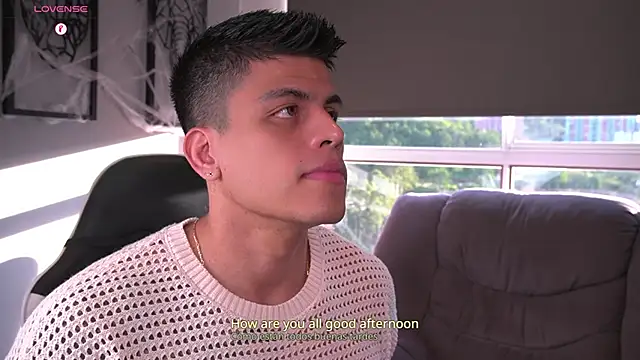 Snapshot of tyler_muscle1 chatting on October 13, 2025, 10:10 pm tyler muscle1 online show from October 13, 2025, 10:10 pm