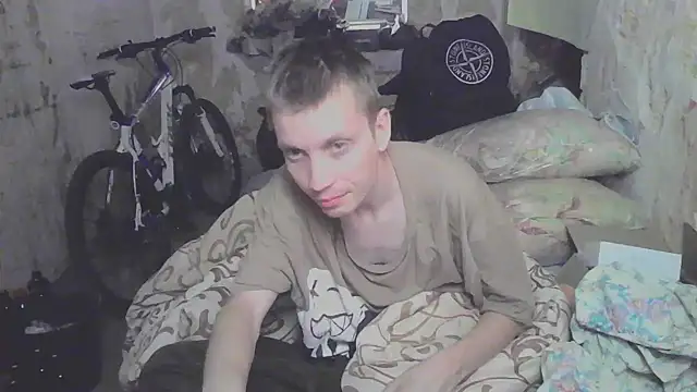 Snapshot of makarov1993 chatting on September 21, 2025, 10:20 am makarov1993 online show from September 21, 2025, 10:20 am