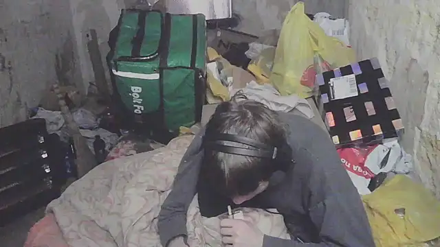 makarov1993 online show from March 30, 2026, 5:42 am